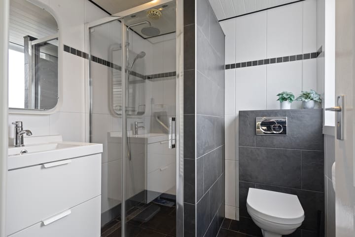 Photo 14 of Jan Blankenstraat 7