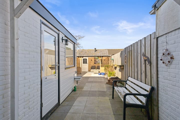 Photo 24 of Jan Blankenstraat 7