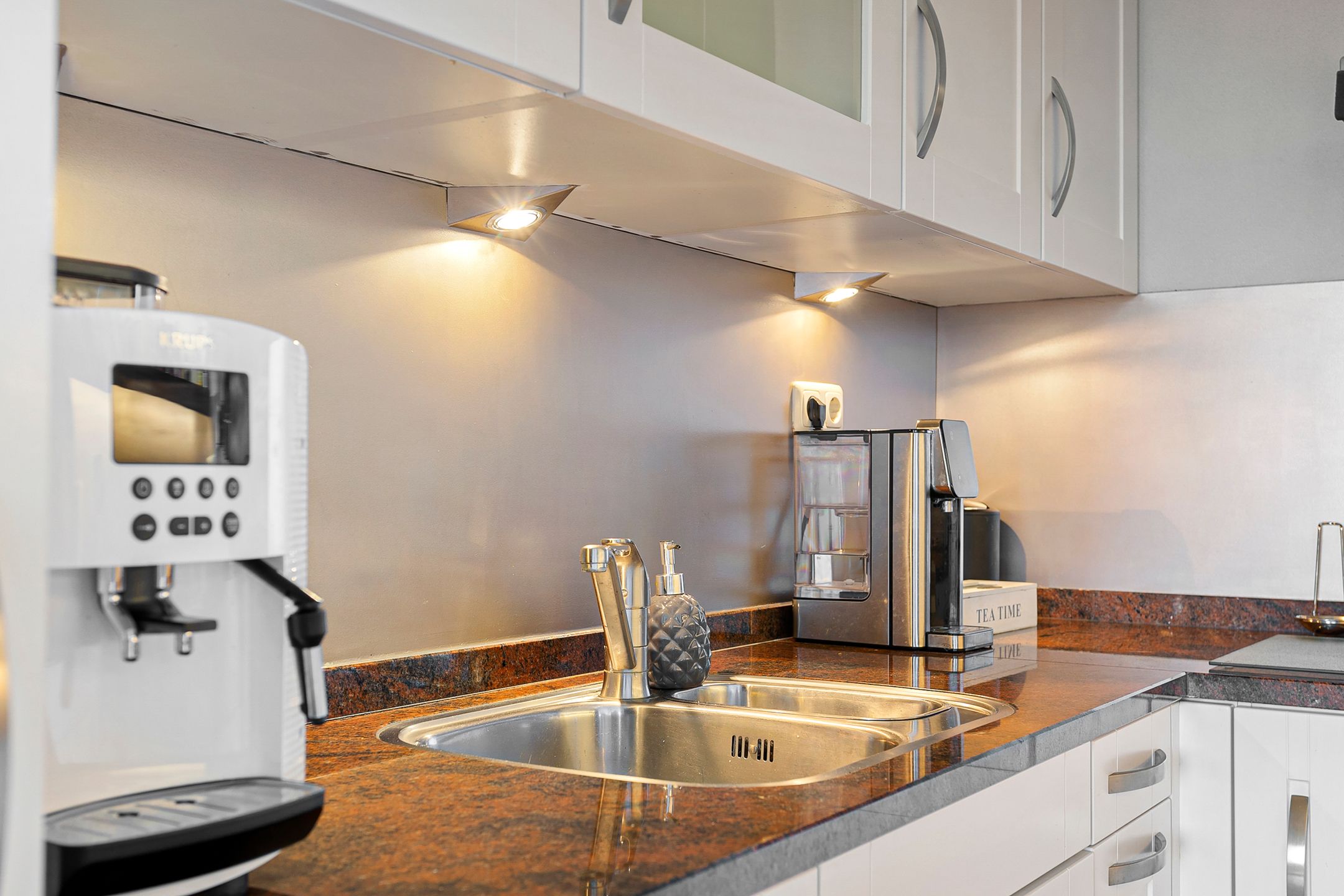 Photo 21 of Het Waal 102