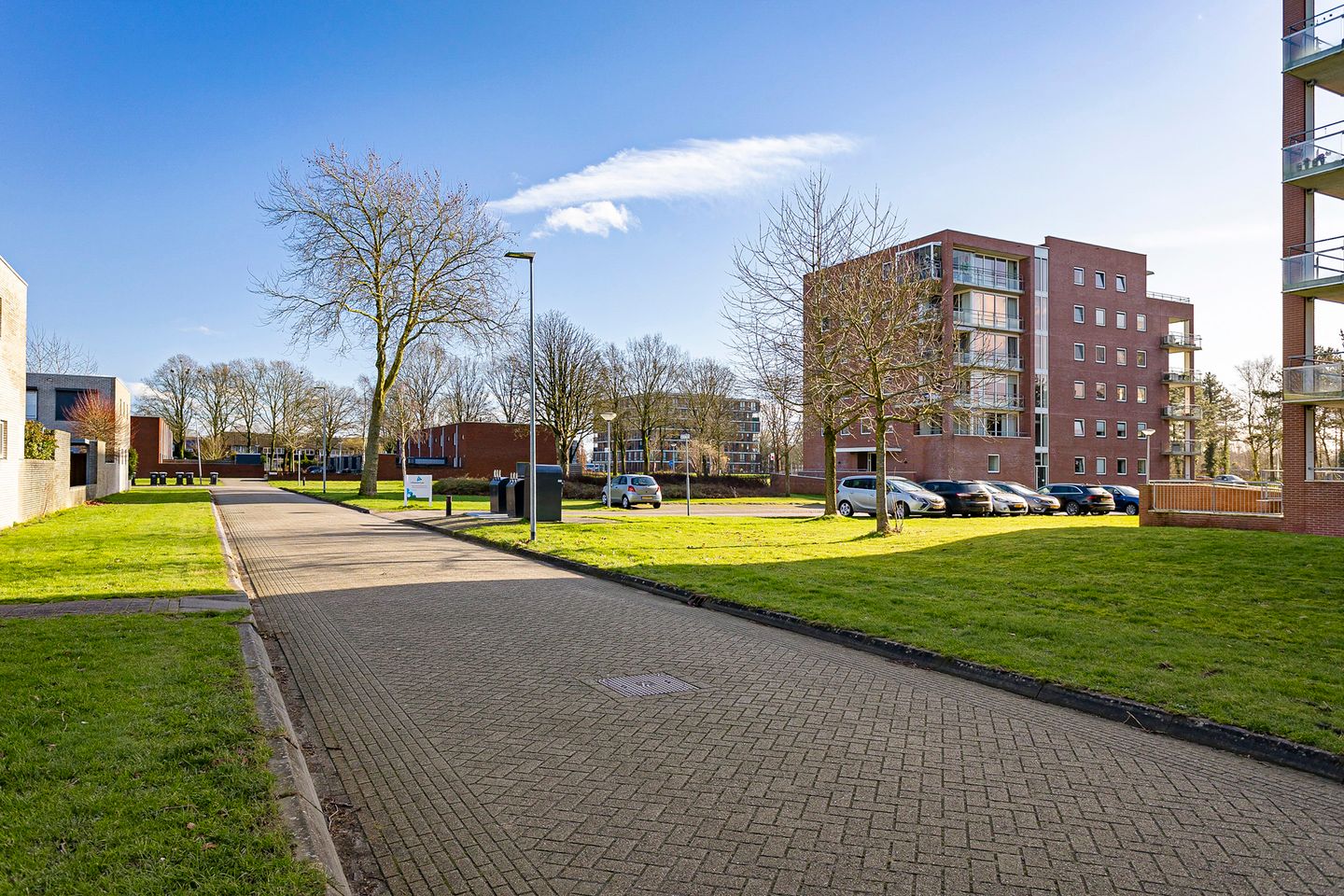 Photo 35 of Het Waal 102