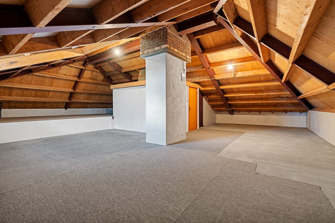 Photo 23 of Burg. van Hinsbergstraat 2