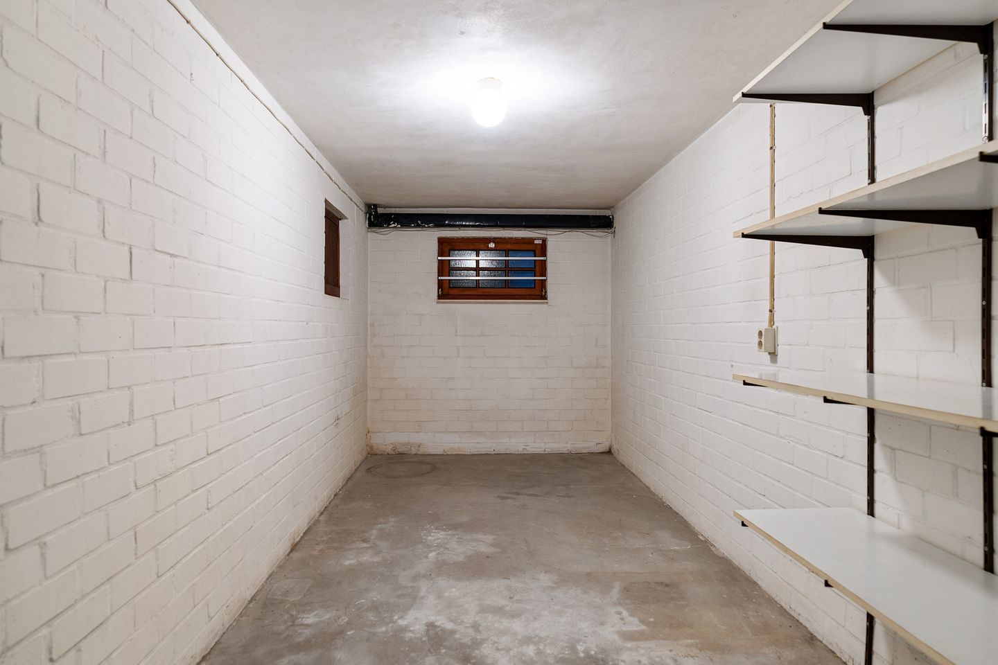 Photo 34 of Burg. van Hinsbergstraat 2