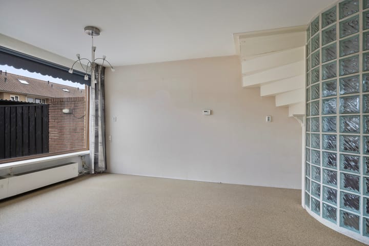 Foto 6 van Van Puttenstraat 35