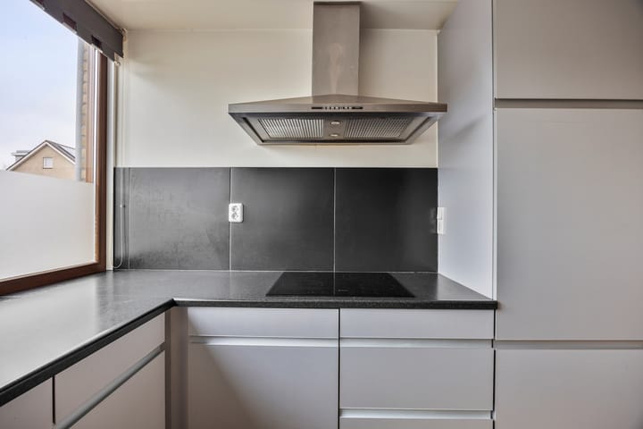 Foto 9 van Van Puttenstraat 35