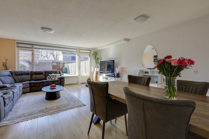 Foto 8 van Steenstraat 41