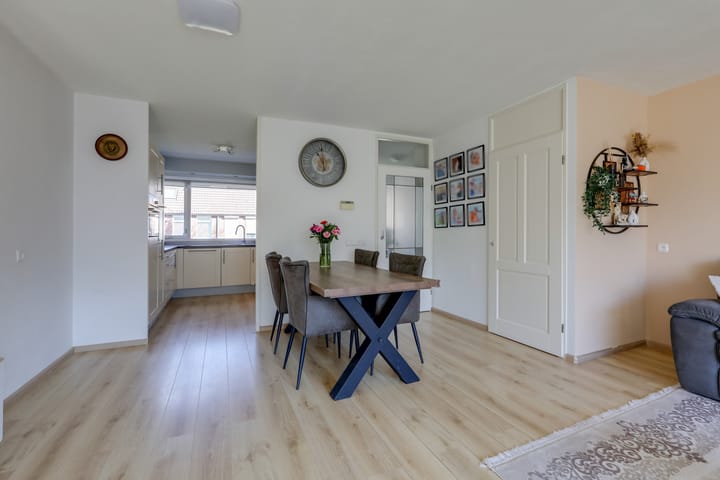 Foto 16 van Steenstraat 41