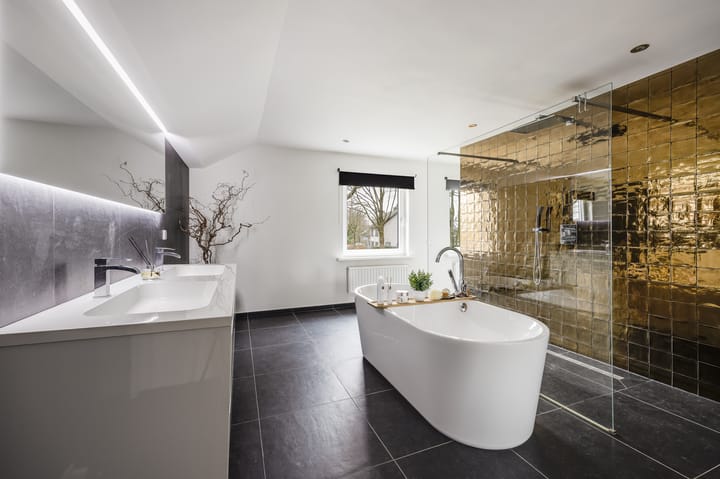 Foto 43 van Contrabas 46