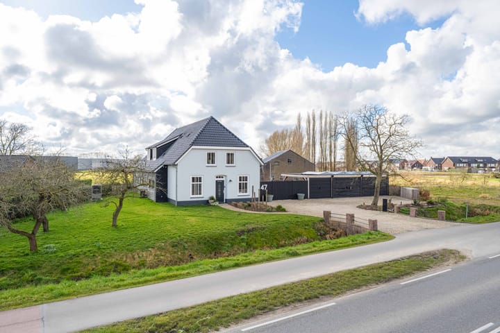 Foto 1 van van Heemstraweg 47