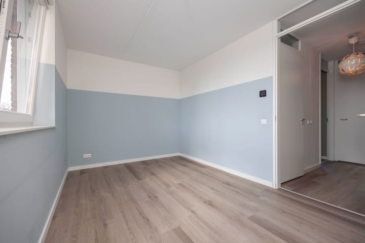 Photo 14 of Van de Pollstraat 9