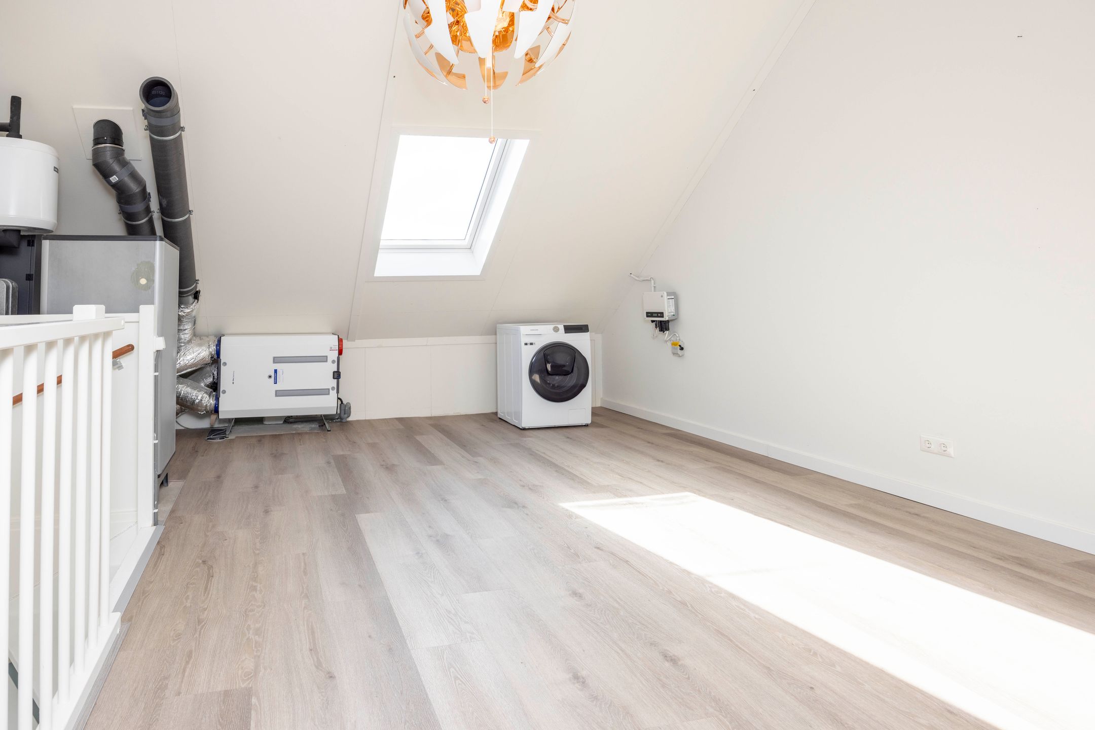 Foto 18 van Van de Pollstraat 9