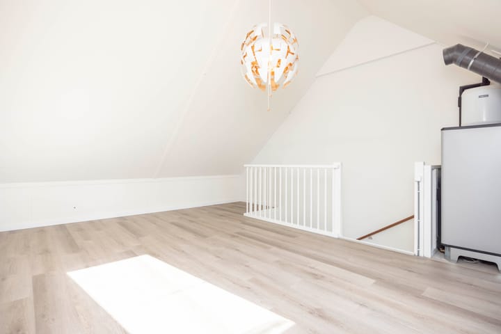 Photo 19 of Van de Pollstraat 9