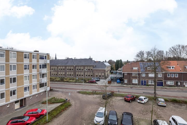 Foto 16 van Engelenkampstraat 16-II