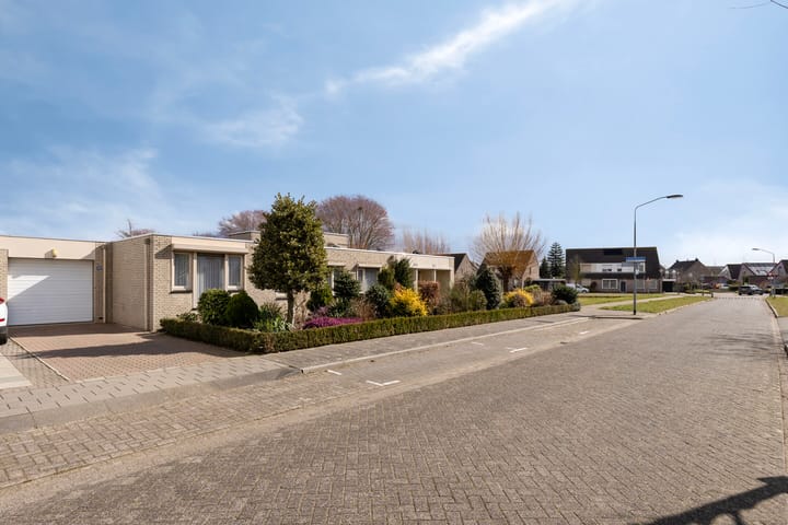 Photo 2 of Windmolenstraat 58