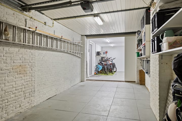 Foto 35 van Molenstraat 121