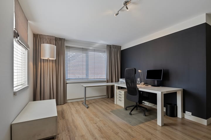 Foto 42 van Natuursteenlaan 123