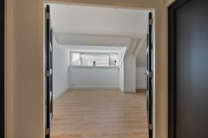 Foto 50 van Natuursteenlaan 123