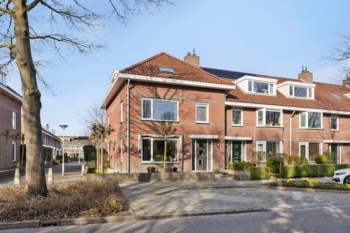 Foto 69 van Natuursteenlaan 123