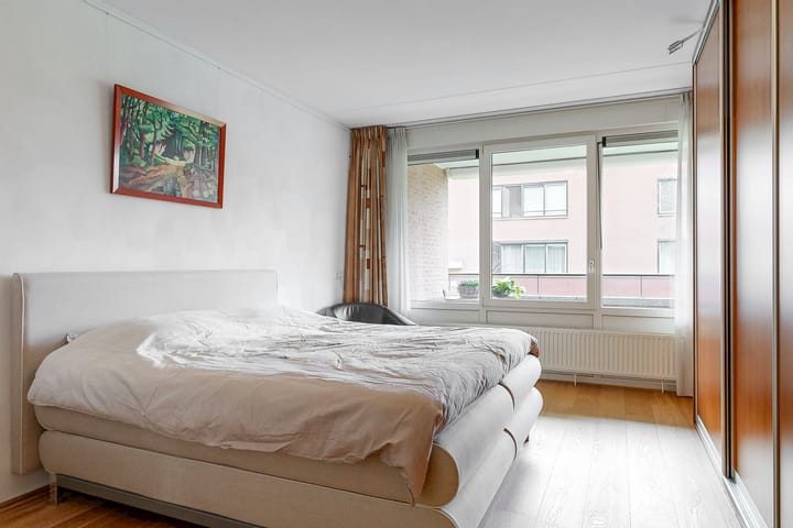 Foto 14 van Meidoornlaan 4