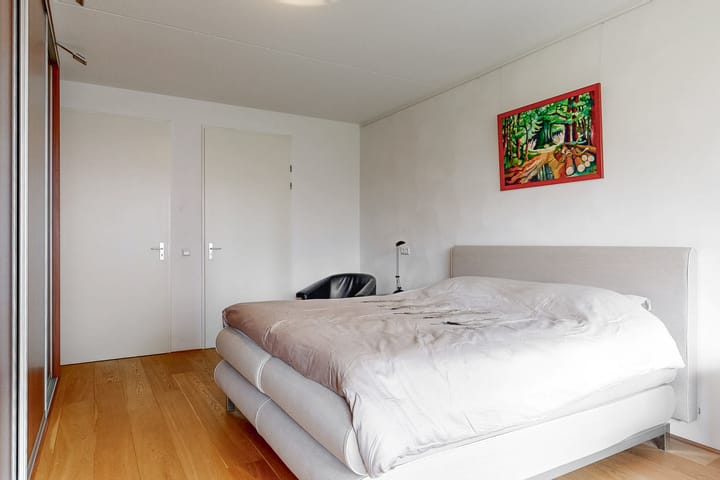 Foto 15 van Meidoornlaan 4