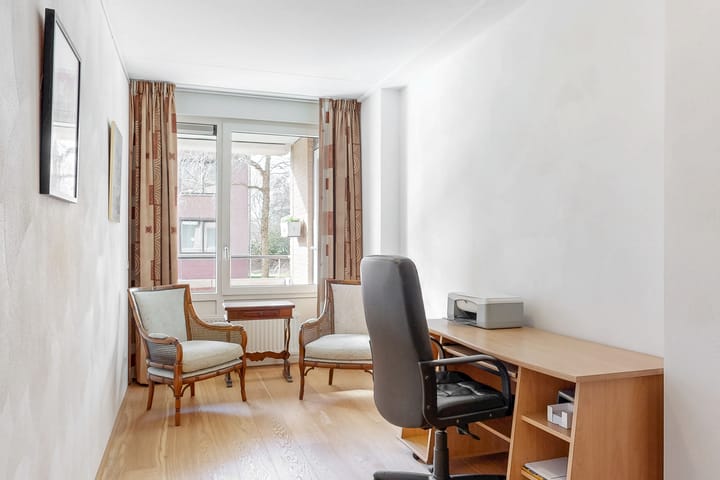 Foto 16 van Meidoornlaan 4