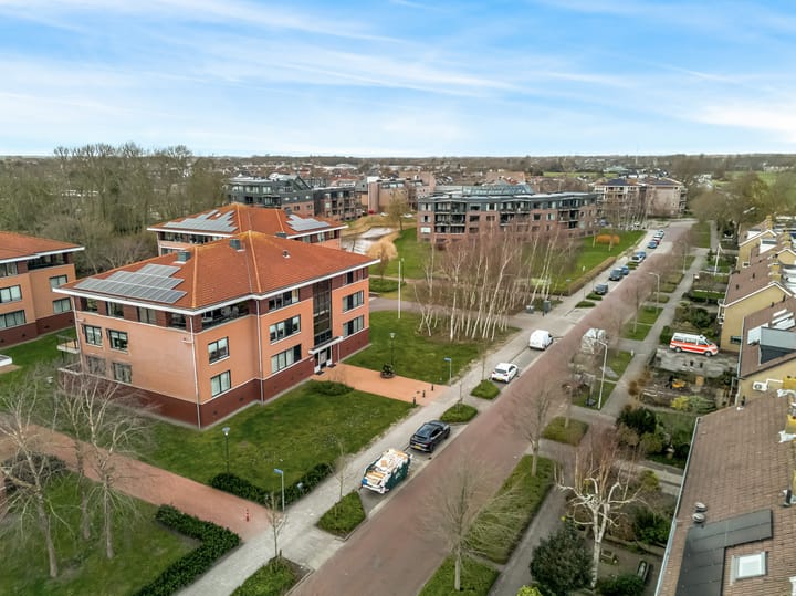 Foto 35 van Meidoornlaan 4