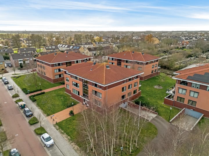 Foto 36 van Meidoornlaan 4