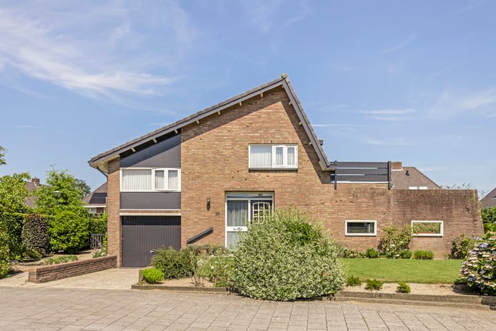 Photo 1 of Nederven 10