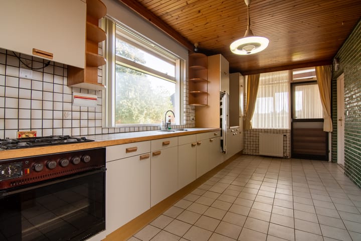 Photo 18 of Nederven 10