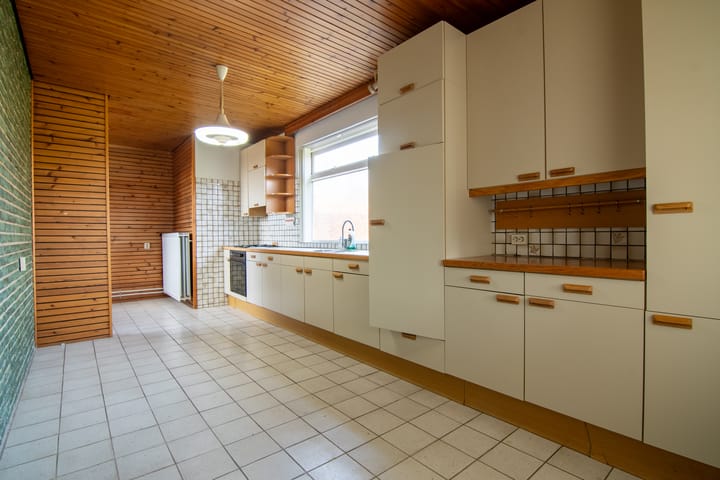 Photo 17 of Nederven 10