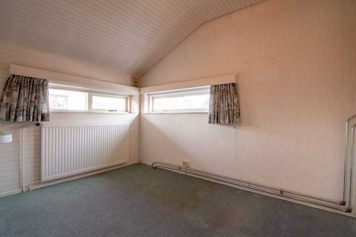 Photo 28 of Nederven 10