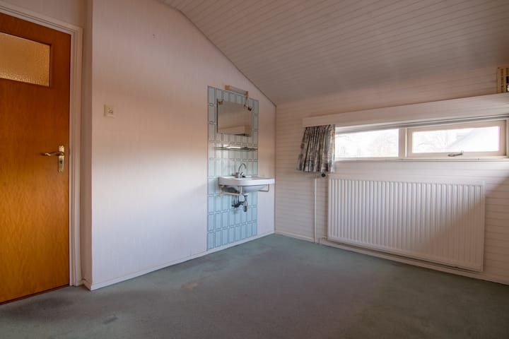 Photo 29 of Nederven 10