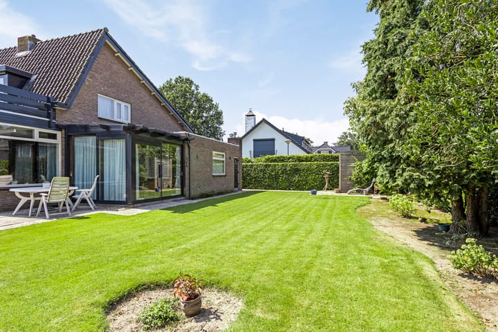 Photo 38 of Nederven 10