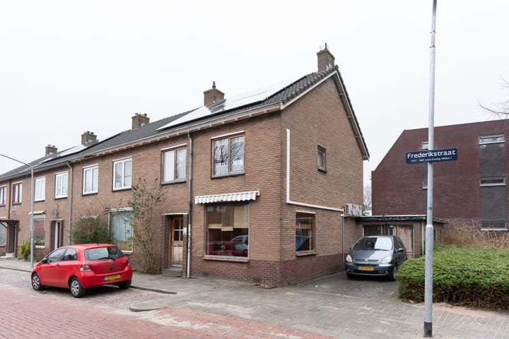 Foto 2 van Frederikstraat 66