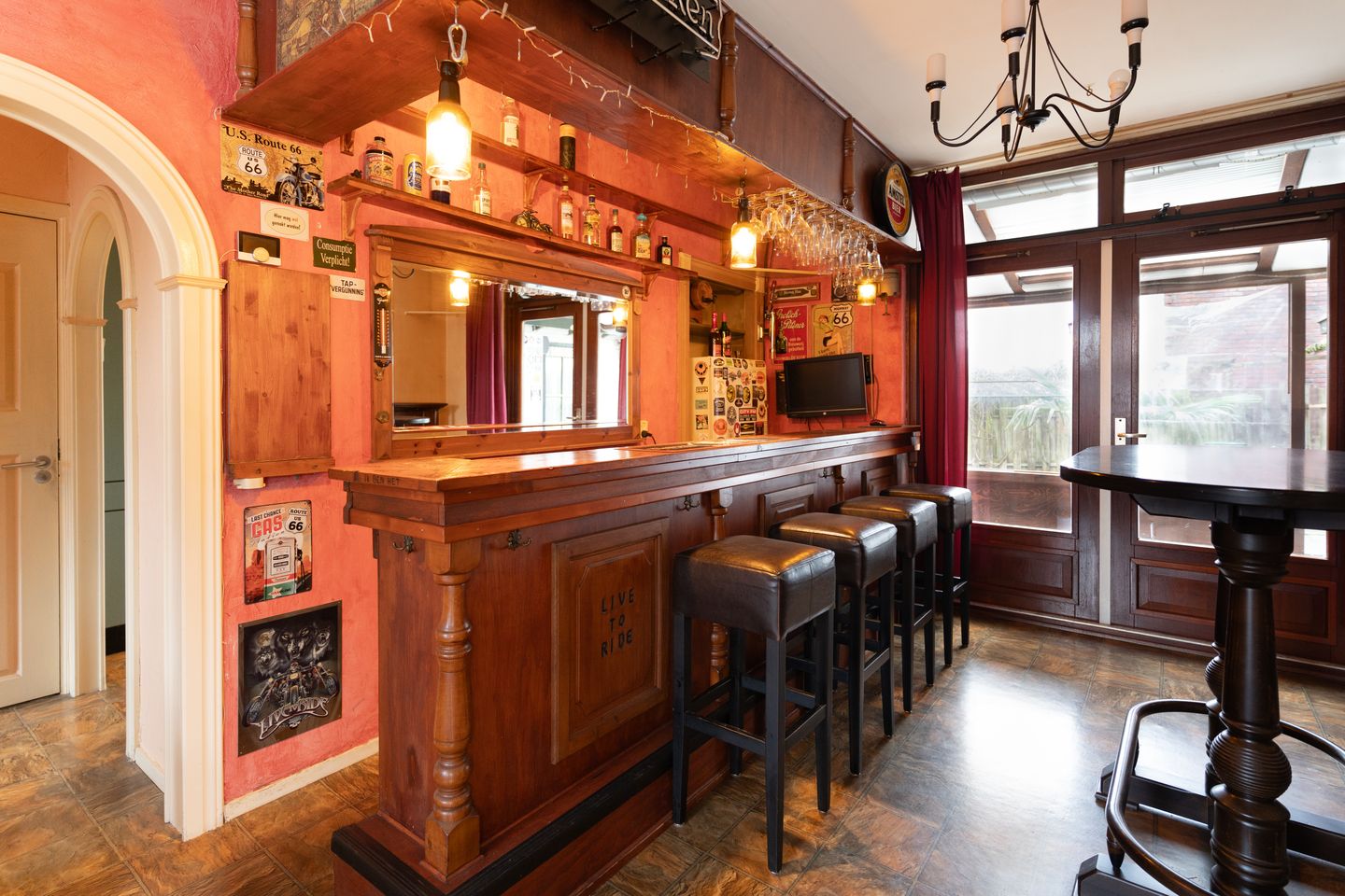 Foto 10 van Frederikstraat 66