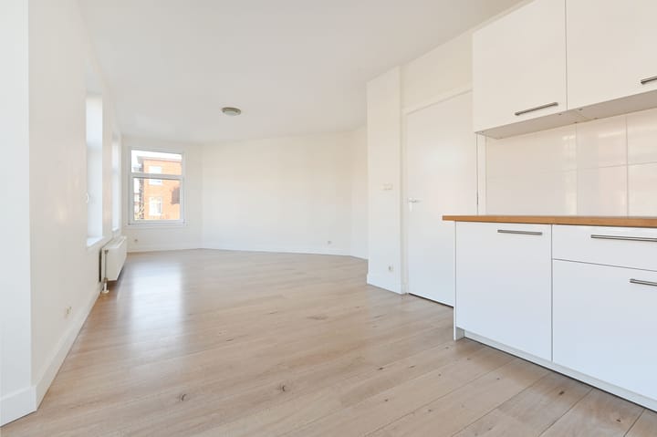 Foto 9 van Velpsestraat 52-A