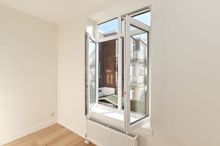 Foto 21 van Velpsestraat 52-A