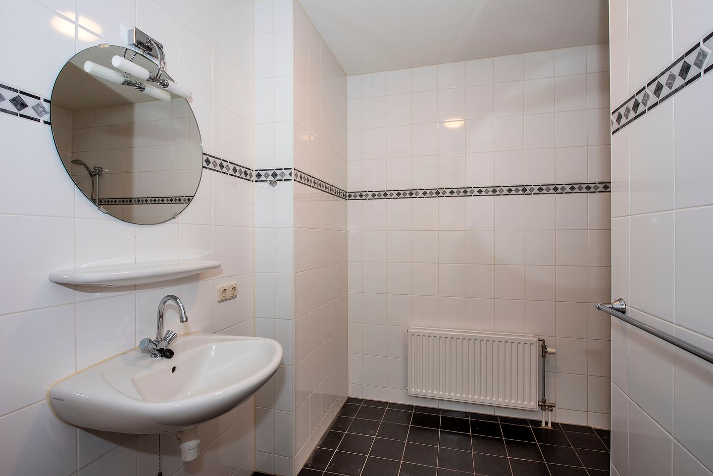 Foto 4 van Kerkweg 16-06