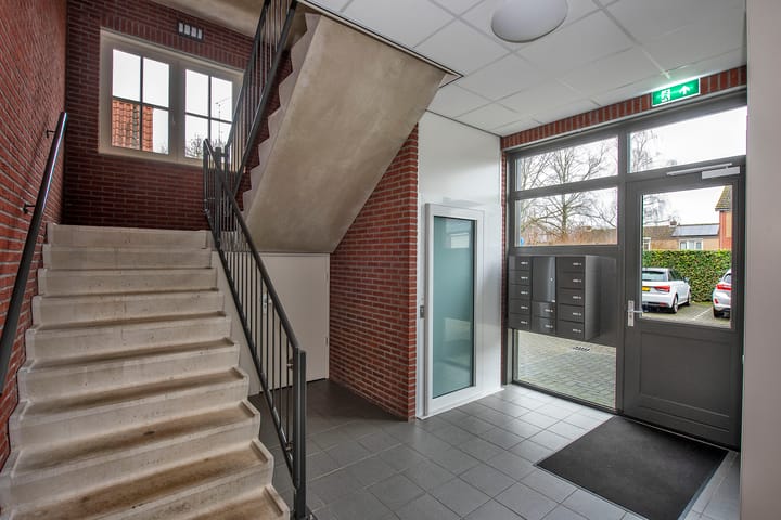 Foto 6 van Kerkweg 16-06