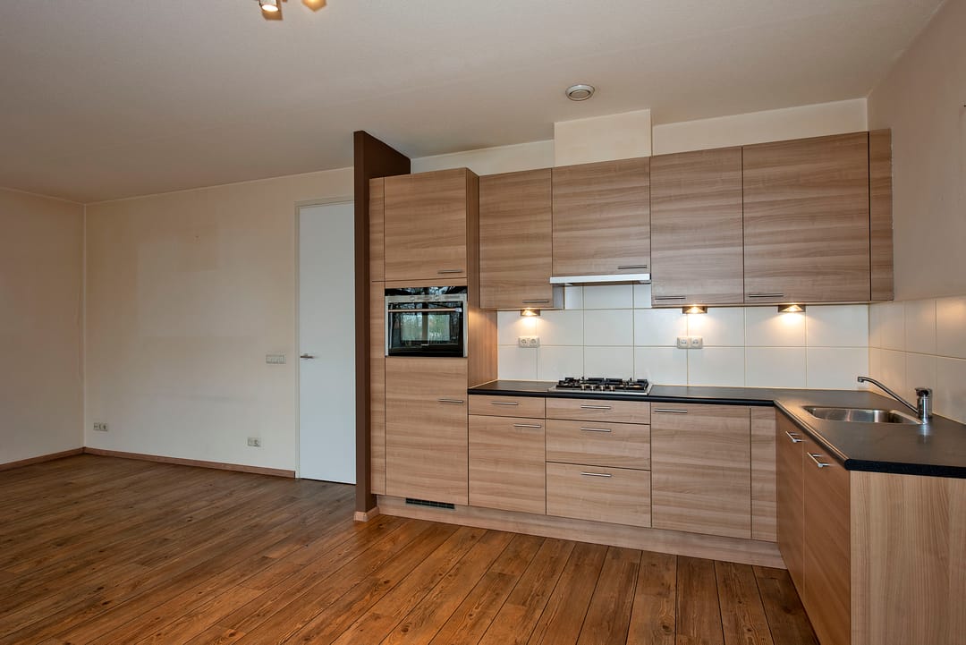 Foto 16 van Kerkweg 16-06