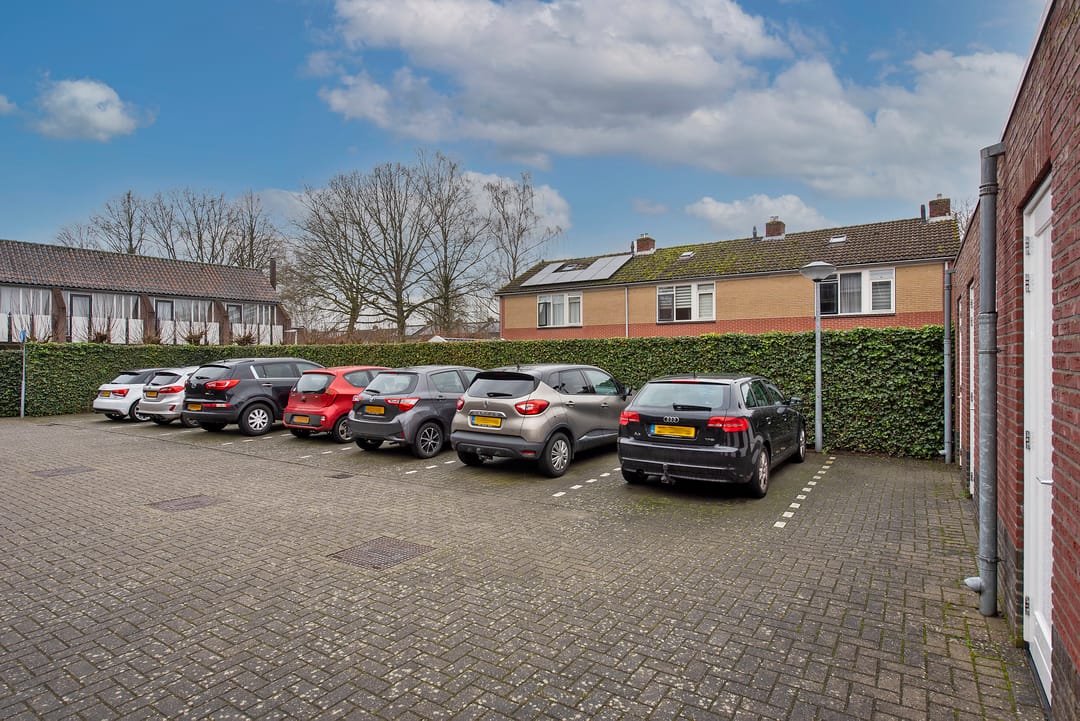 Foto 31 van Kerkweg 16-06