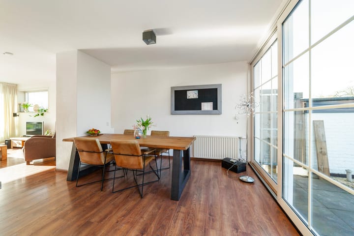 Foto 8 van Officiersvliet 17