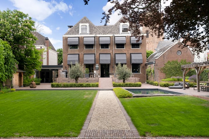 Voorstraat 69