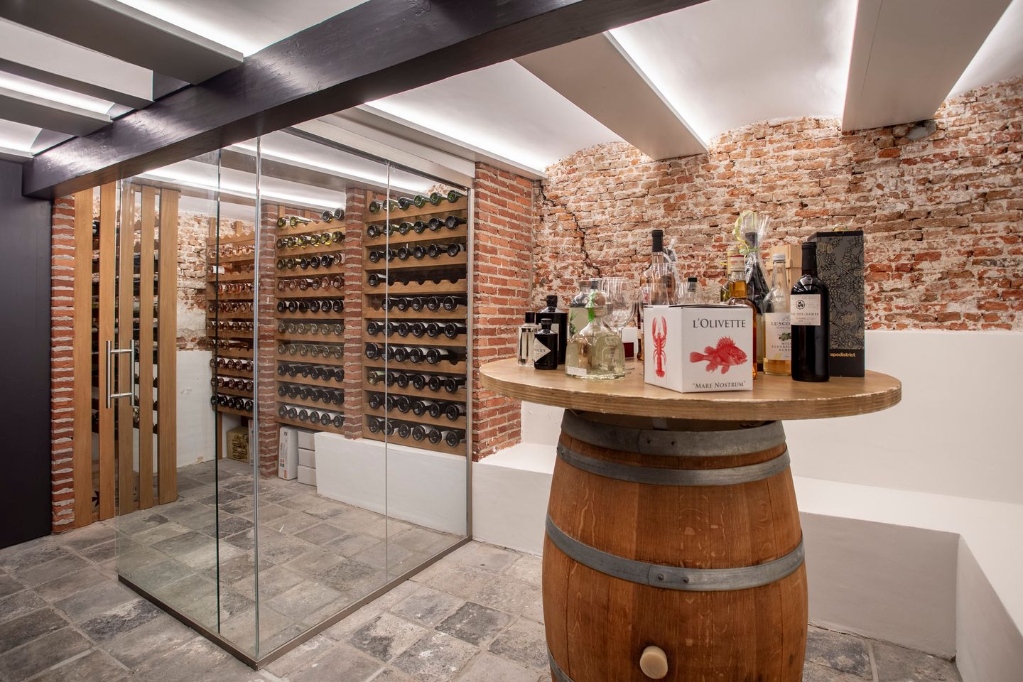 Photo 19 of Voorstraat 69