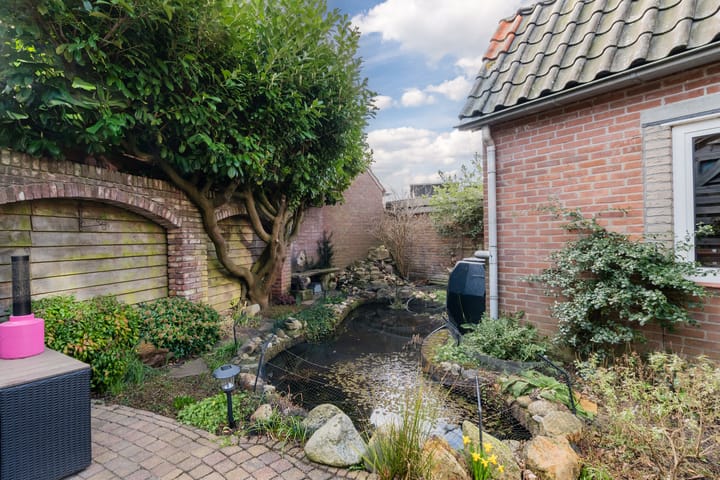 Foto 30 van Albert Hahnweg 21