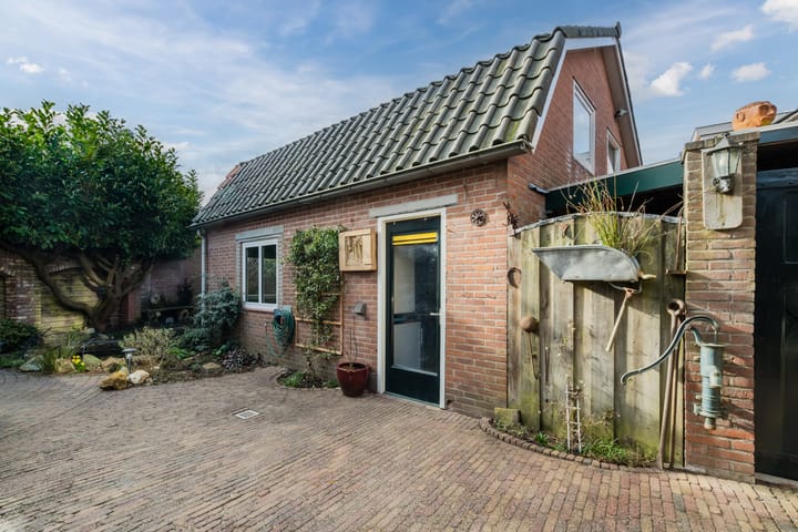 Foto 33 van Albert Hahnweg 21