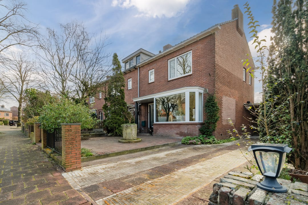 Foto 38 van Albert Hahnweg 21