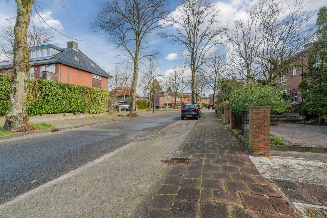 Foto 43 van Albert Hahnweg 21