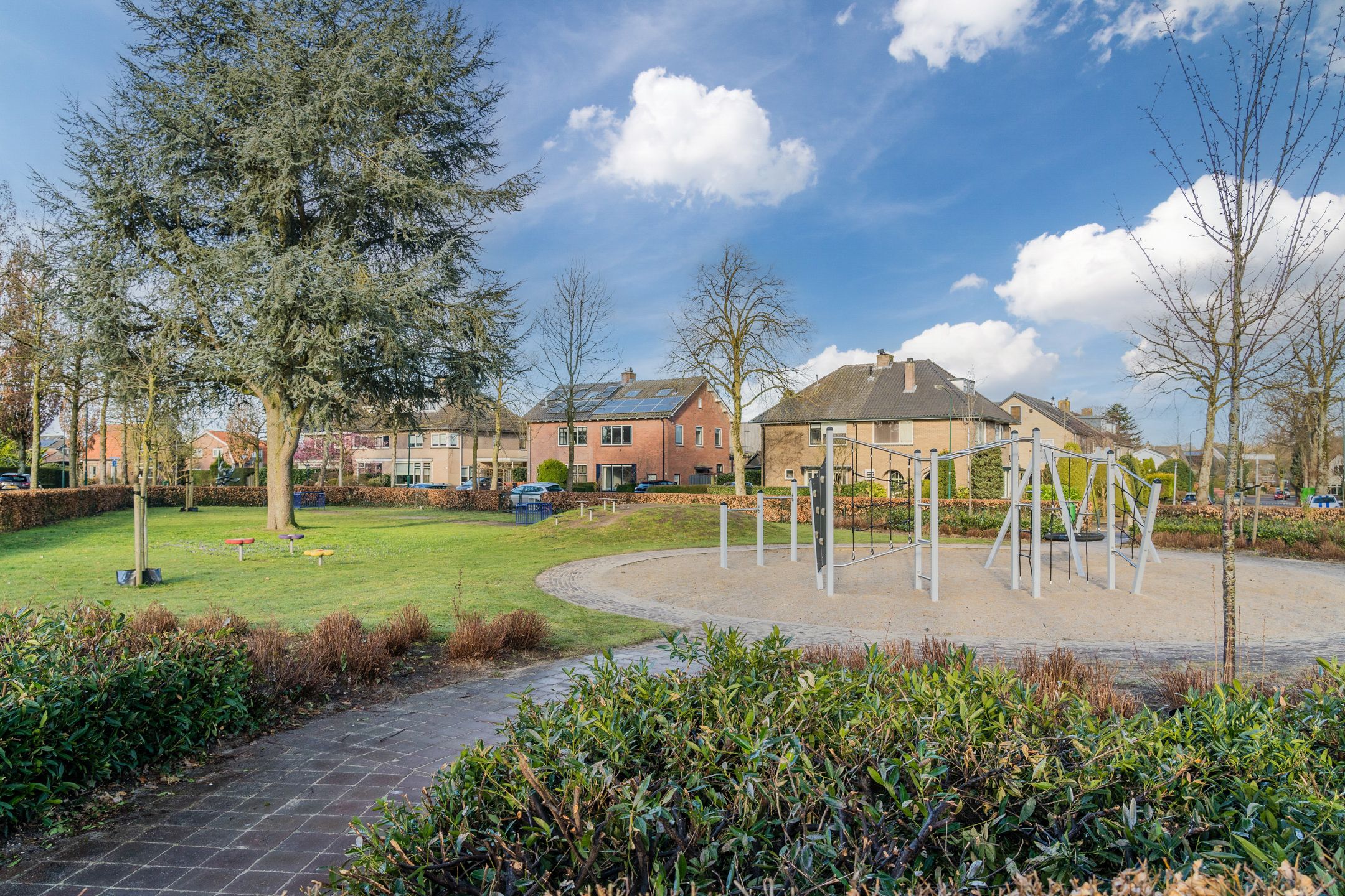 Foto 45 van Albert Hahnweg 21