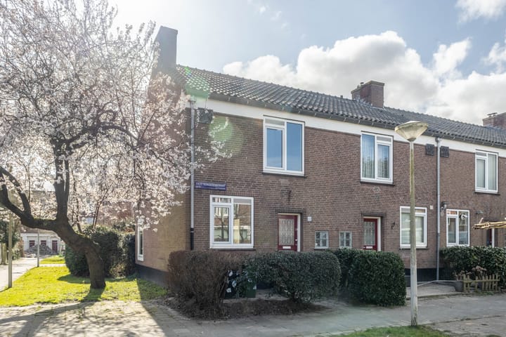 Photo 1 of Paul Scholtenstraat 60