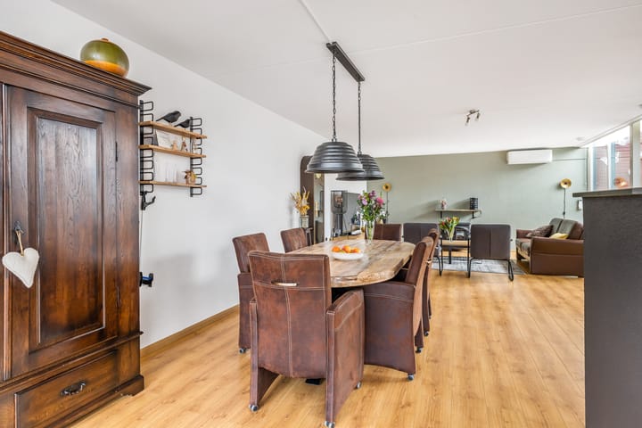 Foto 12 van De Ruijterstraat 15